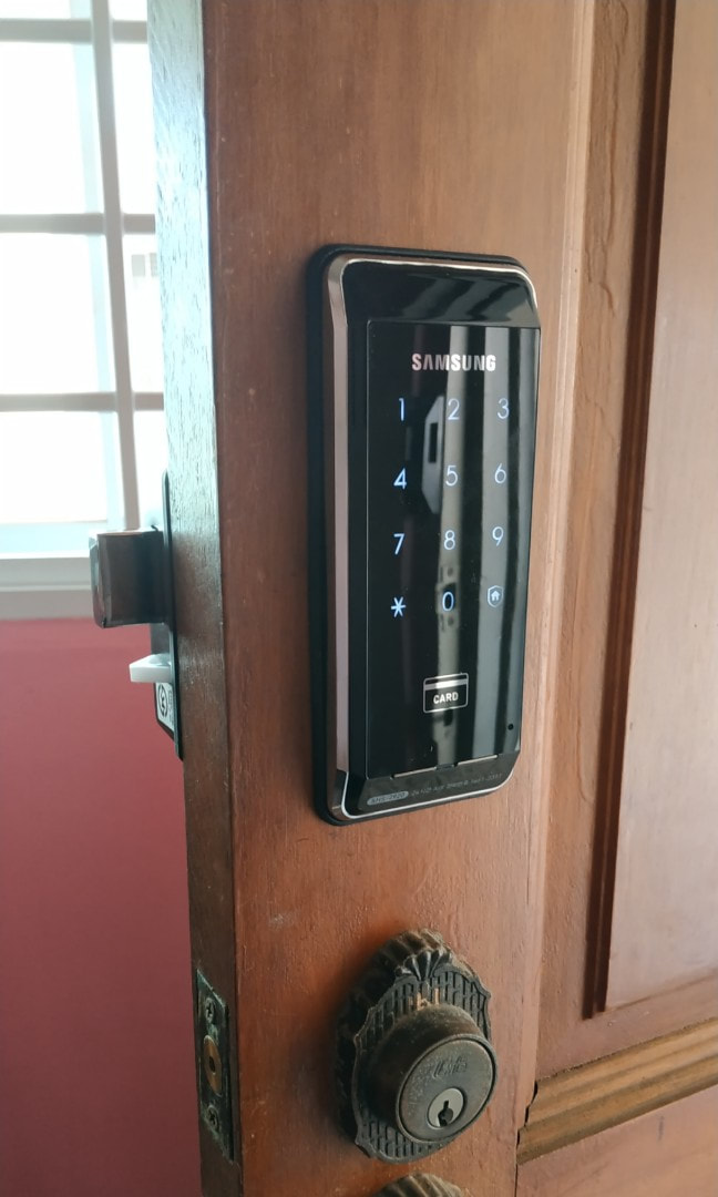 Samsung SHS-2920 or 2920 digital door lock on a HDB door in Singapore